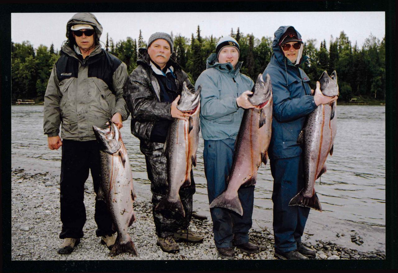 Alaska'S Kenai Jim'S Lodge & Guide Service Солдотна Екстериор снимка